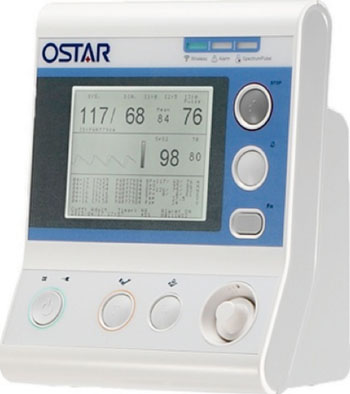 Imagen: El sistema de monitorización de signos vitales de los pacientes telesalud, a distancia, A300 (Fotografía cortesía de OSTAR Healthcare Technology).