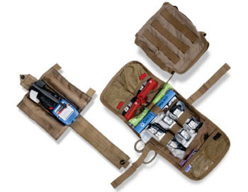 Imagen: El kit de Primeros Auxilios Individuales Mojo MARCH (Fotografía cortesía de Combat Medical Systems).