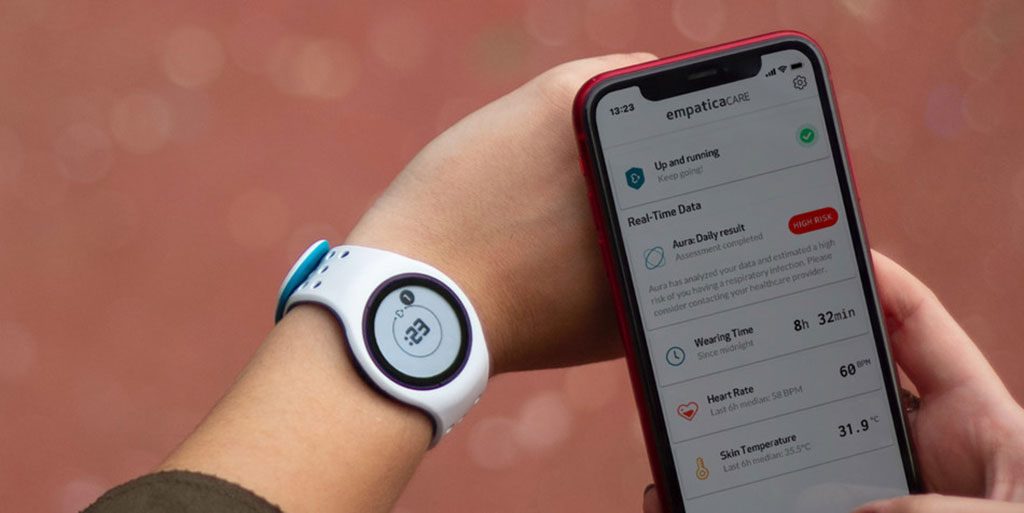 Imagen: Aura de Empatica es la primera solución portátil del mundo en tener la marca CE para la detección temprana de la COVID-19 (Fotografía cortesía de Empatica)