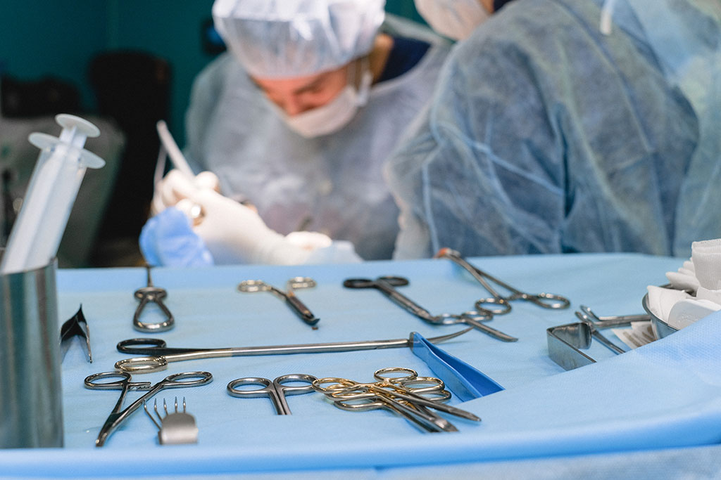 Imagen: Se proyecta que el mercado global de instrumentos quirúrgicos alcanzará los 15.75 mil millones de dólares para 2030 (Fotografía cortesía de Pexels)