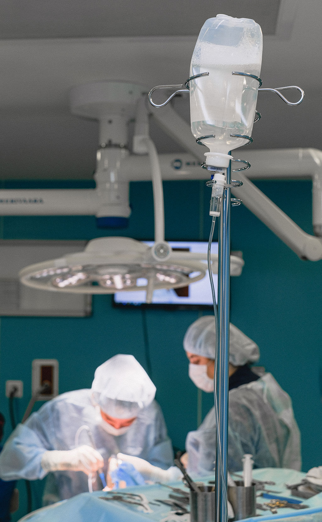 Imagen: Los médicos han demostrado la superioridad de una nueva técnica microquirúrgica para eliminar el tumor de la médula espinal (Fotografía cortesía de Pexels)