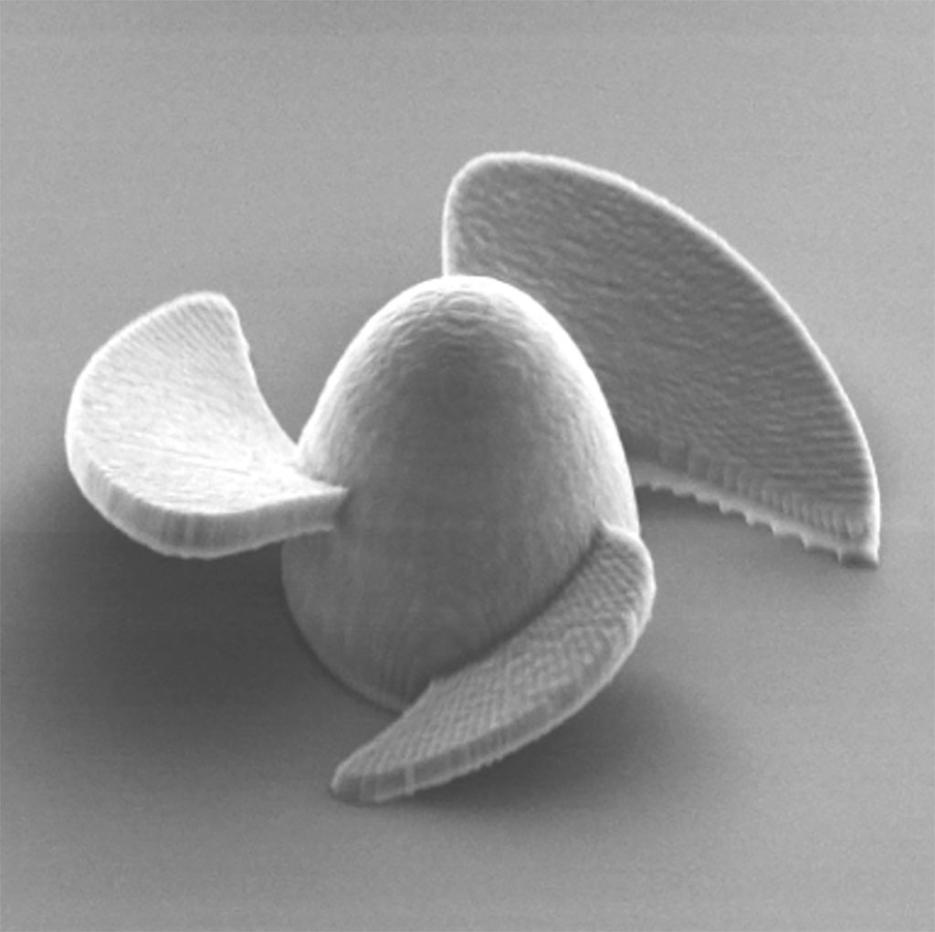 Imagen: Microrobot visto bajo un microscopio electrónico de barrido (Fotografía cortesía del Shields Lab)