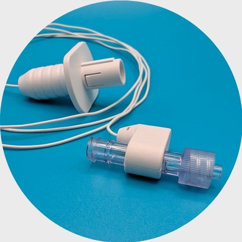 Imagen: El sistema PM2 con conector ECGuide (foto cortesía de Piccolo Medical)