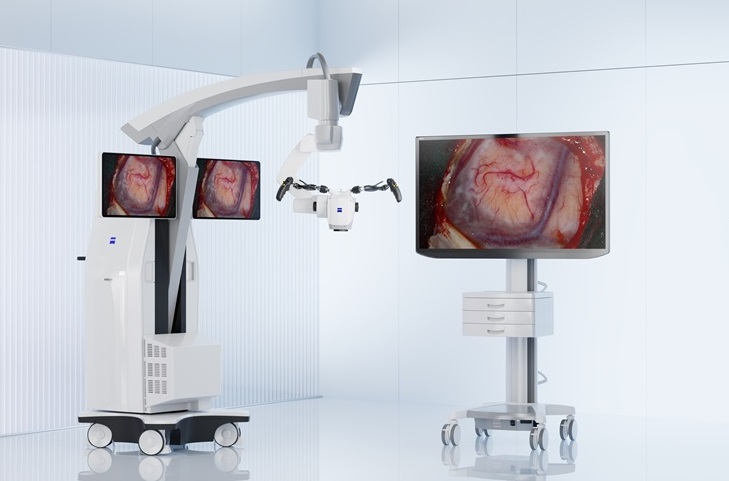 Imagen: El sistema KINEVO 900 S cuenta con la mejor visualización digital e interacciones robóticas perfectas (foto cortesía de Zeiss) Imagen: El sistema KINEVO 900 S cuenta con la mejor visualización digital e interacciones robóticas perfectas (foto cortesía de Zeiss)