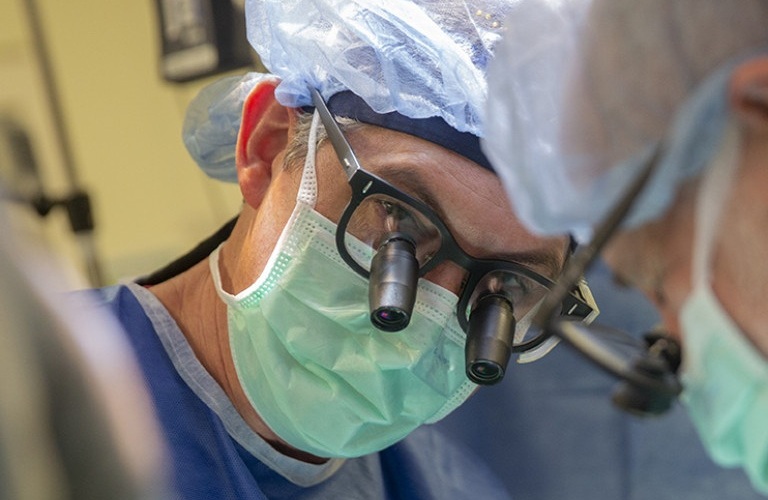 Imagen: Duke Health ha realizado la primera reanimación cardíaca en mesa del mundo para un trasplante infantil (foto cortesía de Duke Health)
