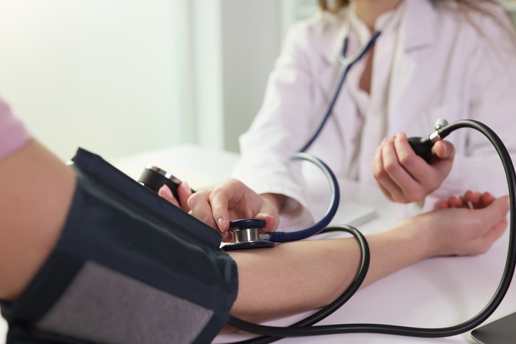 Imagen: La puntuación derivada de la IA estima el daño relacionado con la hipertensión en múltiples órganos antes de un evento cardiovascular importante (Crédito de la imagen: iStock