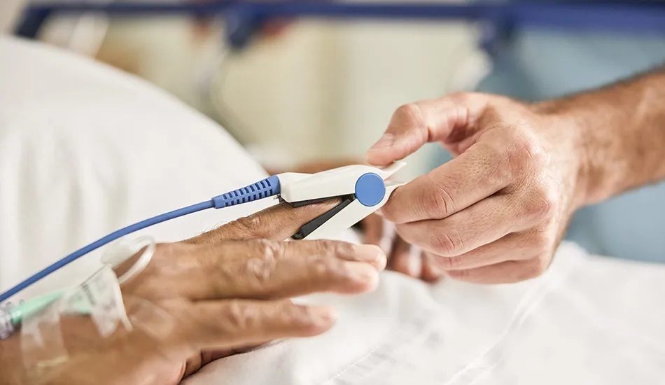Imagen: El sensor mejorado mejora la calidad y la consistencia de la señal, lo que permite lecturas confiables de SpO₂ en diversos pacientes y condiciones clínicas. (Foto cortesía de Philips)