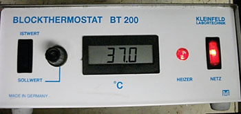 Imagen: El Blockthermostat BT 200 (Fotografía cortesía de Kleinfeld Labortechnik).
