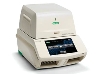 Imagen A: El sistema CFX96 para la detección mediante reacción en cadena de la polimerasa (PCR) en tiempo real (Fotografía cortesía de Bio-Rad Laboratories).