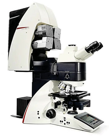 Imagen: El microscopio de barrido láser confocal TCS SP8 (Fotografía cortesía de Leica Microsystems).