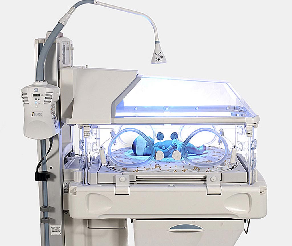 Imagen: El sistema de fototerapia de Giraffe Blue PT Lite (Fotografía cortesía de GE Healthcare).