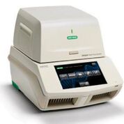 Imagen: El sistema de detección de PCR en tiempo real, CFX384 (Fotografía cortesía de Bio-Rad Laboratories).