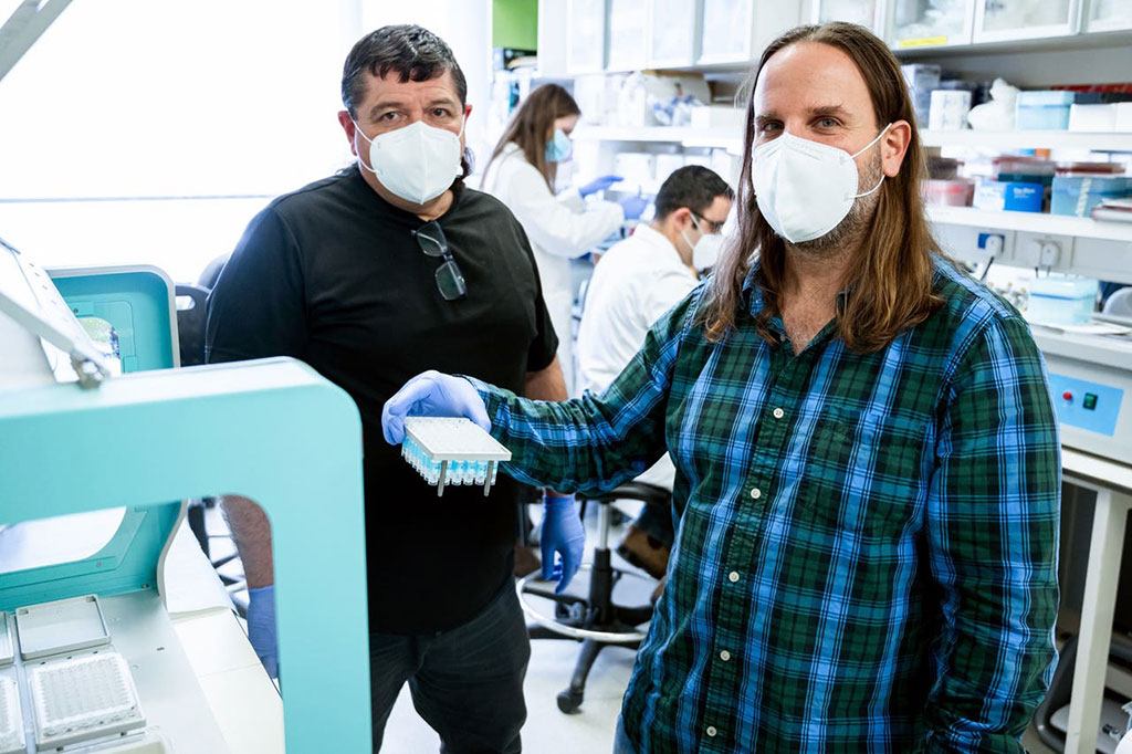 Imagen: El Prof. Angel Porgador y el prof. Tomer Hertz (Fotografía cortesía de BGU)