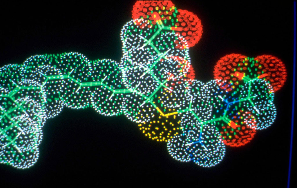 Imagen: La vacuna experimental contra la COVID-19 de AstraZeneca-Oxford desencadena una respuesta de anticuerpos protectores y células T similares en adultos mayores y jóvenes (Fotografía cortesía de AstraZeneca)
