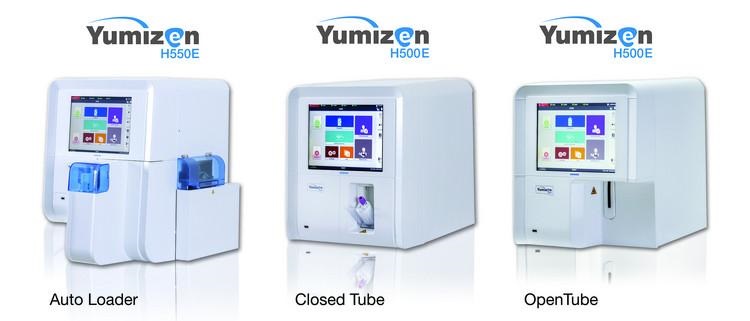 Imagen: El nuevo Yumizen H550E (autoloader), H500E CT (tubo cerrado) y Yumizen H500E OT (tubo abierto) (foto cortesía de Horiba)
