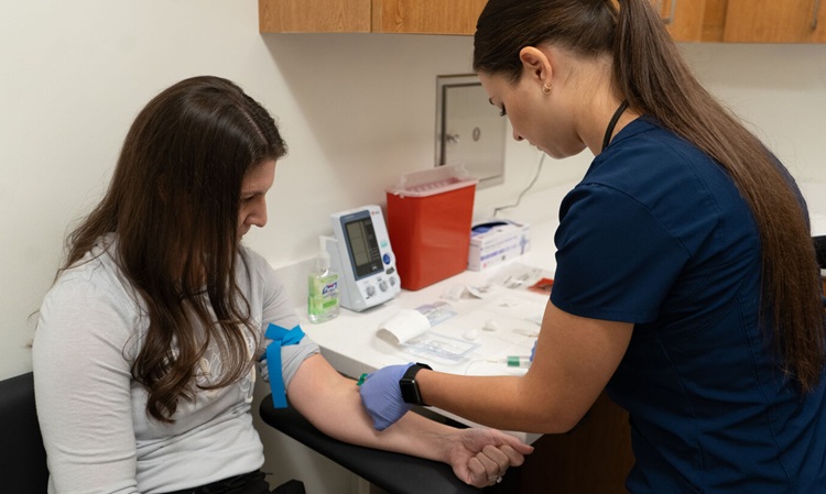 Imagen: la prueba examina cómo reaccionan las células inmunes a los desafíos comunes durante el embarazo (foto cortesía de OSU)