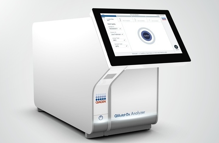 Imagen: El panel QIAstat-Dx BCID GPF Plus AMR es el primer panel QIAstat-Dx para infecciones del torrente sanguíneo que recibe la aprobación de la FDA (Fotografía cortesía de Qiagen)
