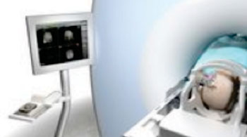 Imagen: La biopsia guiada por RM para el cáncer cerebral mejora el diagnóstico (Fotografía cortesía de MRI Interventions).