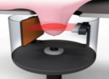 Imagen: El nuevo sistema propuesto por tomografía computarizada con ecografía (UCT) para el cribado de mama (Fotografía cortesía de Designworks).