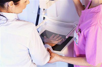 Imagen: Un examen de la mano mediante Radiogrametría con Radiografía Digital (DXR), OneScreen (Fotografía cortesía de Sectra).