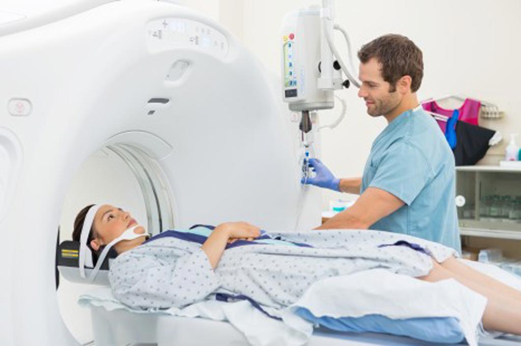 Imagen: La investigación muestra que el aprendizaje automático tiene el potencial de perfeccionar la imagenología médica, especialmente la tomografía computarizada, reduciendo la exposición a la radiación y mejorando la calidad de la imagen (Fotografía cortesía de Axis Imaging News).