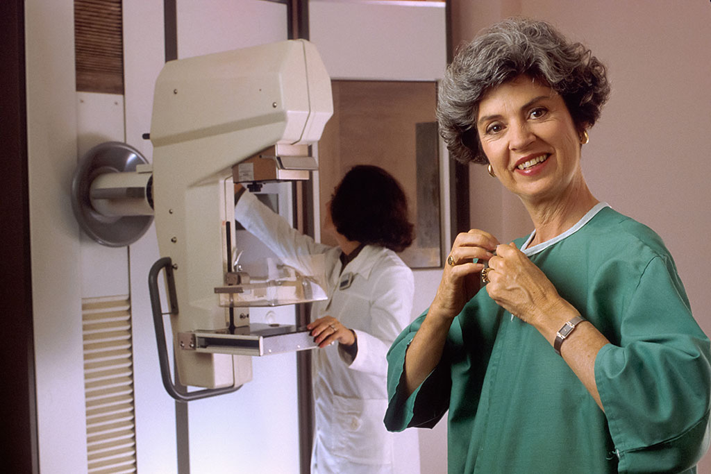 Imagen: La IA muestra potencial en los programas de detección del cáncer de mama (Fotografía cortesía de Unsplash)