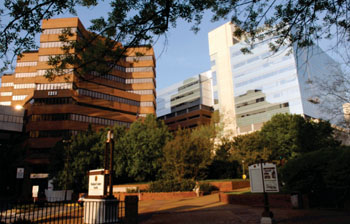 Image: Vanderbilt University Medical Center main building (Photo courtesy of VUMC).