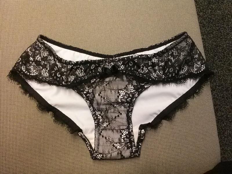 Image: Carin lace panties with microfiber lining and embedded sensor (Photo courtesy of LifeSense).