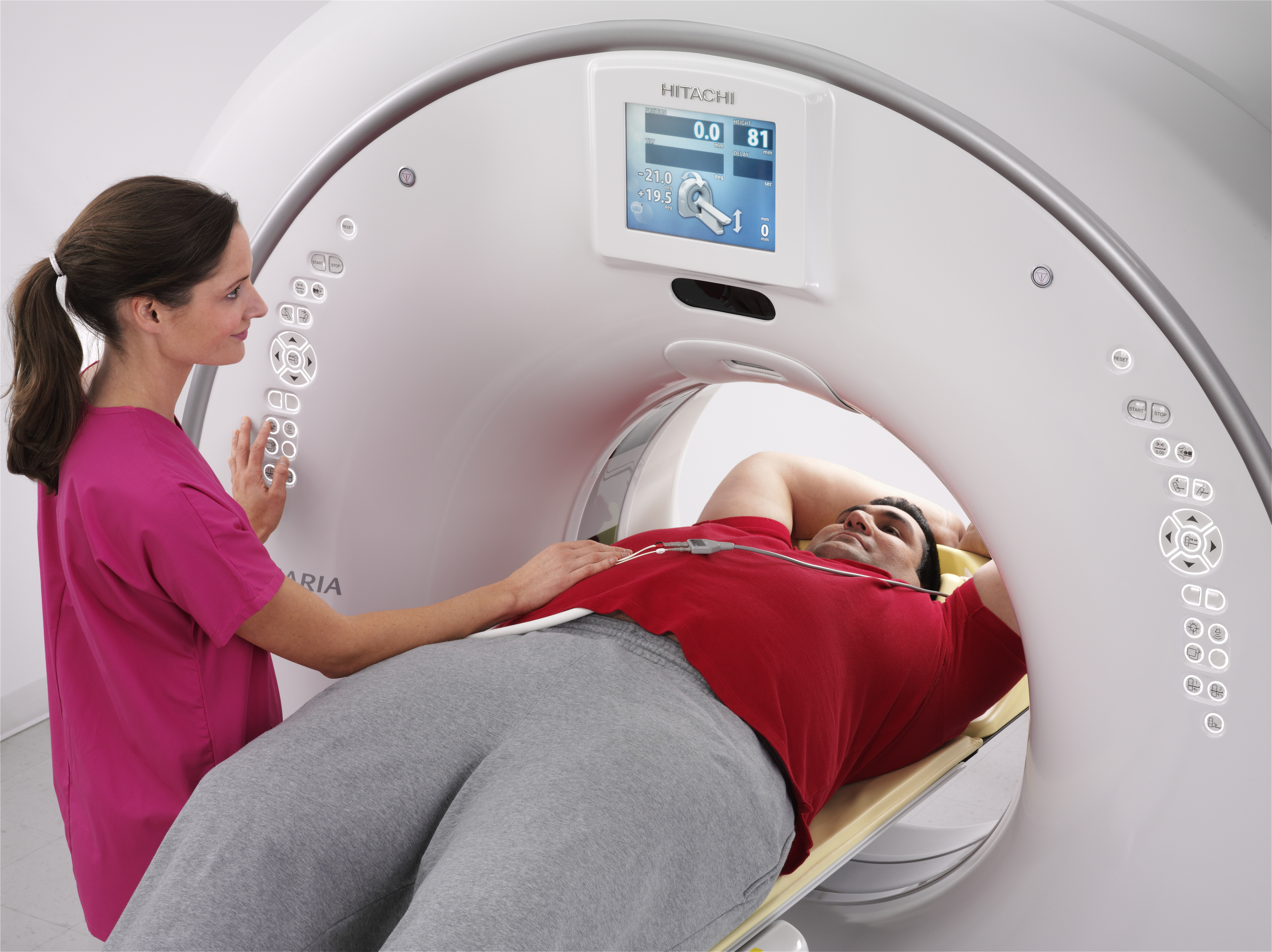 Image: New Scenaria SE 64/128-slice Computed Tomography Scanner from Hitachi Medical Systems America (Photo courtesy of Business Wire). Image: New Scenaria SE 64/128-slice Computed Tomography Scanner from Hitachi Medical Systems America (Photo courtesy of Business Wire).