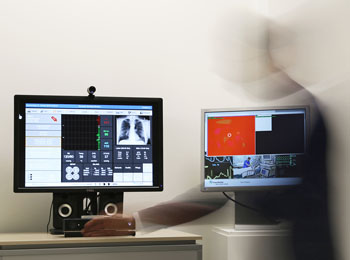 Image: The proxemic monitor as designed for ICU coverage (Photo courtesy of Fraunhofer HHI).