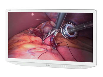 Image: The 31-inch, 4K surgical monitor (Photo courtesy of Sony).