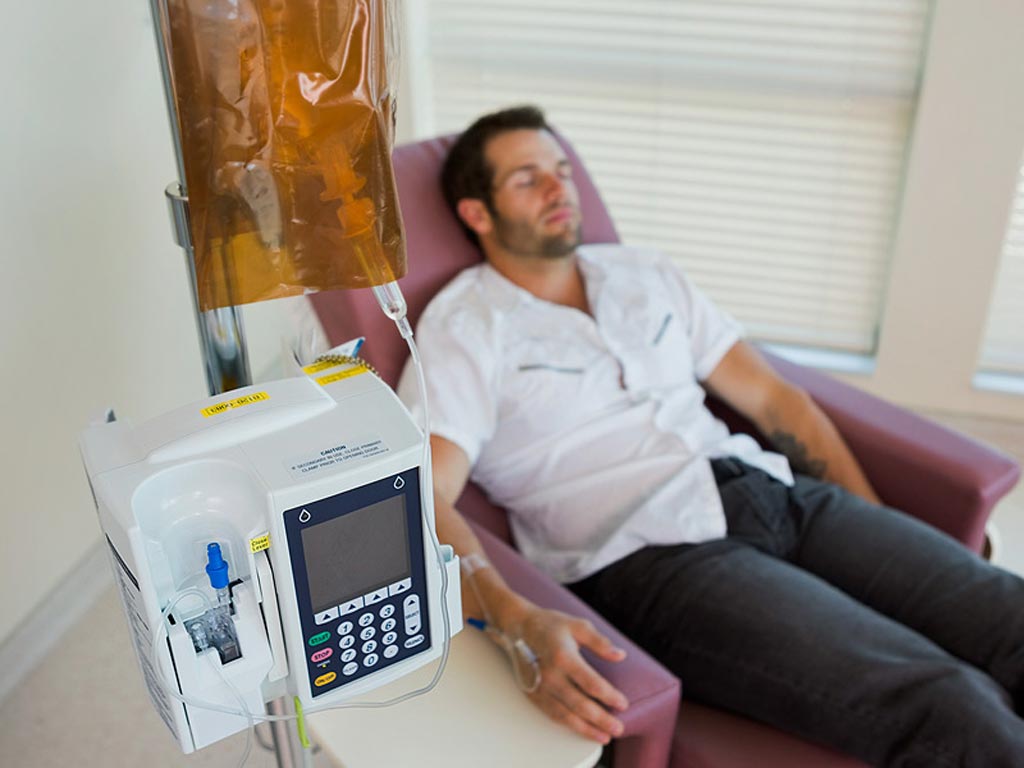 Image: A new study suggests delayed chemotherapy still holds benefit for patients (Photo courtesy of 123rf).