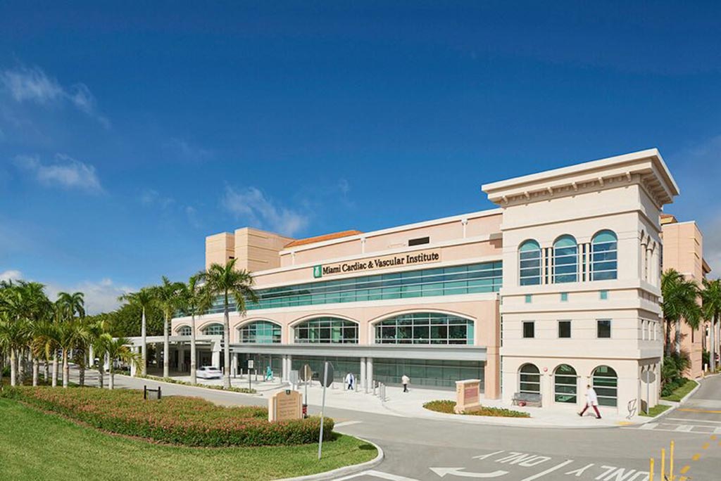 Новый мультидисциплинарный Институт сердечно-сосудистой помощи Майами (фото любезно предоставлено Baptist Health в Южной Флориде).