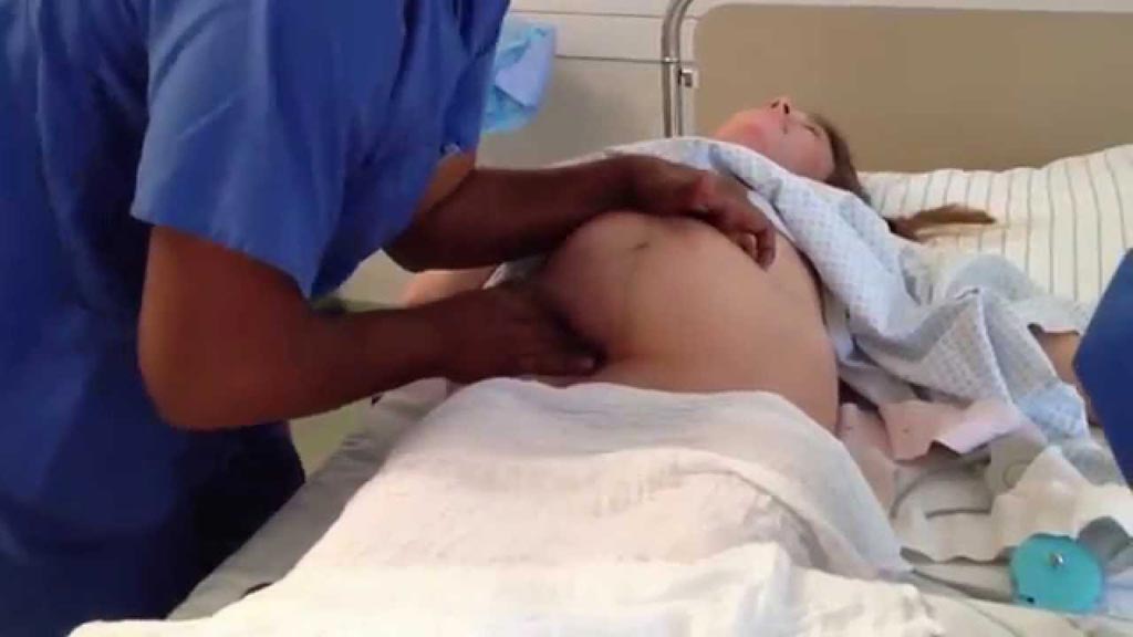 Image: New research suggests ECV reduces the need for Cesarean delivery (Photo courtesy of Berlin Charité).
