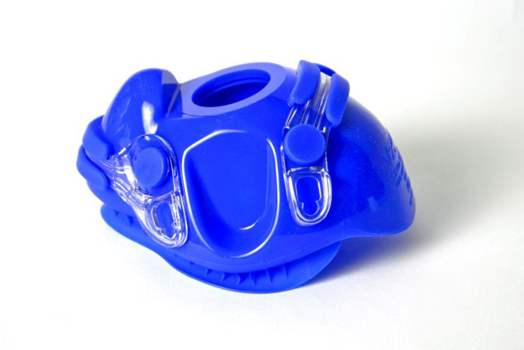 Image: 7900 Series Silicone Oro-(Mouth) Mask (Photo courtesy of Hans Rudolph, Inc.)