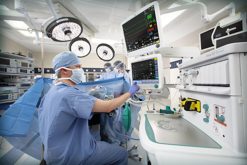 Image: The Aisys CS2 Anesthesia Delivery System with Et Control (Photo courtesy of GE Healthcare)