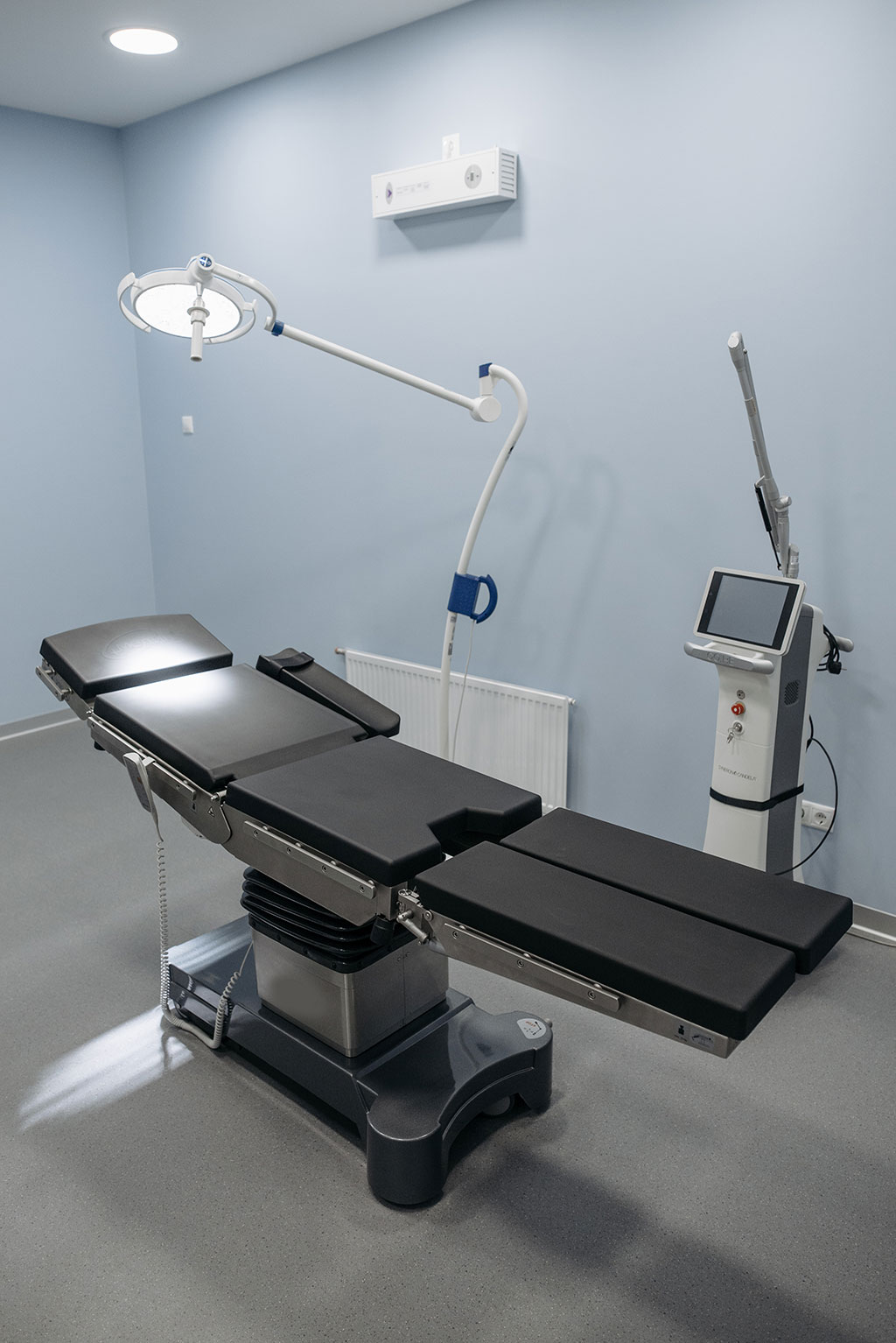 Image: Global surgical tables market is projected to record CAGR of 3.9% over 2017-2022 (Photo courtesy of Pexels)