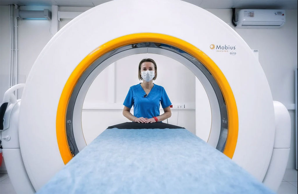 Image: Researchers have obtained images of the activation of microglia and astrocytes using dw-MRI (Photo courtesy of Pexels)