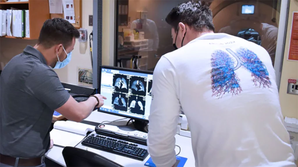 Image: Researchers use innovative imaging techniques to see how air is exchanged in the lungs (Photo courtesy of Western University)