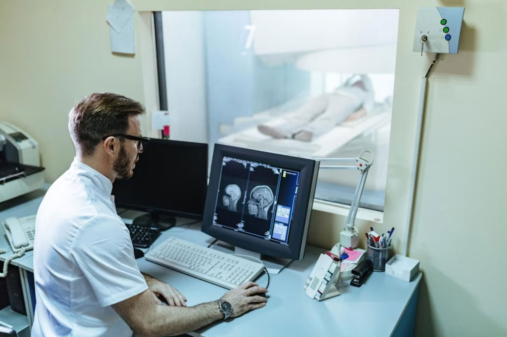 Image: Technique combines hard bone structures of CT scan with soft tissue detail of MRI image (Photo courtesy of Freepik) Image: Technique combines hard bone structures of CT scan with soft tissue detail of MRI image (Photo courtesy of Freepik)