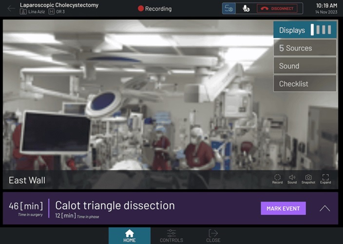 Image: Turn-by-turn guidance from Caresyntax provides real-time intraoperative support for the clinical team (Photo courtesy of Caresyntax)