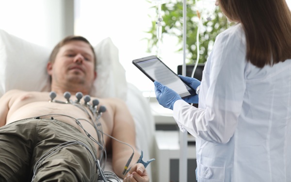 Image: Anumana’s ECG‑AI PH algorithm is the first pulmonary hypertension algorithm cleared for use with standard 12‑lead electrocardiogram (Photo credit:123RF))