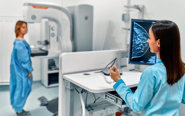 Image: A new study shows that combining mammography AI, polygenic, and clinical risk scores improves prediction of future breast cancer. (Image credit: Adobe Stock)