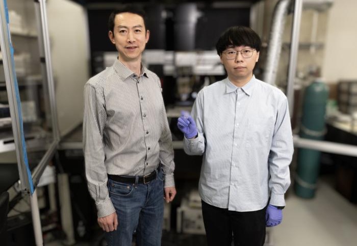 Image: Notre Dame’s Professor Yanliang Zhang and Yuxuan Liao, doctoral student and lead author of the study. (Photo by Wes Evard / University of Notre Dame’s College of Engineering)