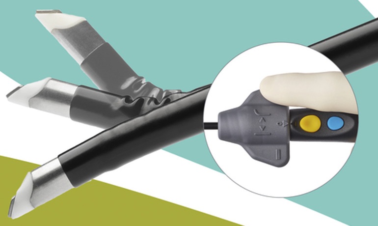 Image: Built as an extension of the company’s FLOW~IQ technology, the FLOW FLEXTEND COBLATION Wand is engineered to enhance joint access and enable precise tissue targeting in hard‑to‑reach hip, knee, and shoulder compartments. (Photo courtesy of Smith+Nephew)