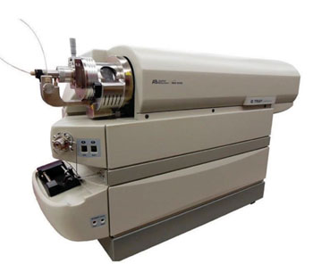 The QTRAP 2000 liquid chromatography-mass spectrometry (LCMS) instrument