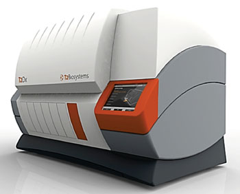 Image: The T2Dx compact, bench top diagnostic instrument (Photo courtesy of T2Biosystems).