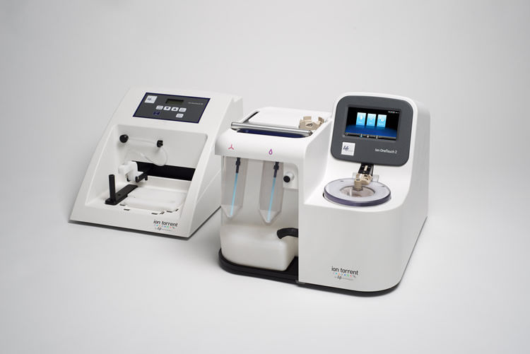 Система Ion OneTouch 2 (фото любезно предоставлено компанией THERMO FISHER SCIENTIFIC).