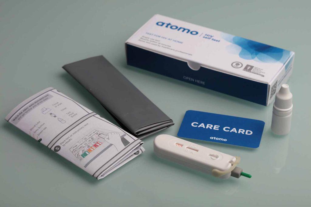 Image: The new Atomo HIV Self Test incorporates a unique blood collection and delivery system to further simplify the test procedure and eliminate user errors common to other test kits (Photo courtesy of Atomo Diagnostics).