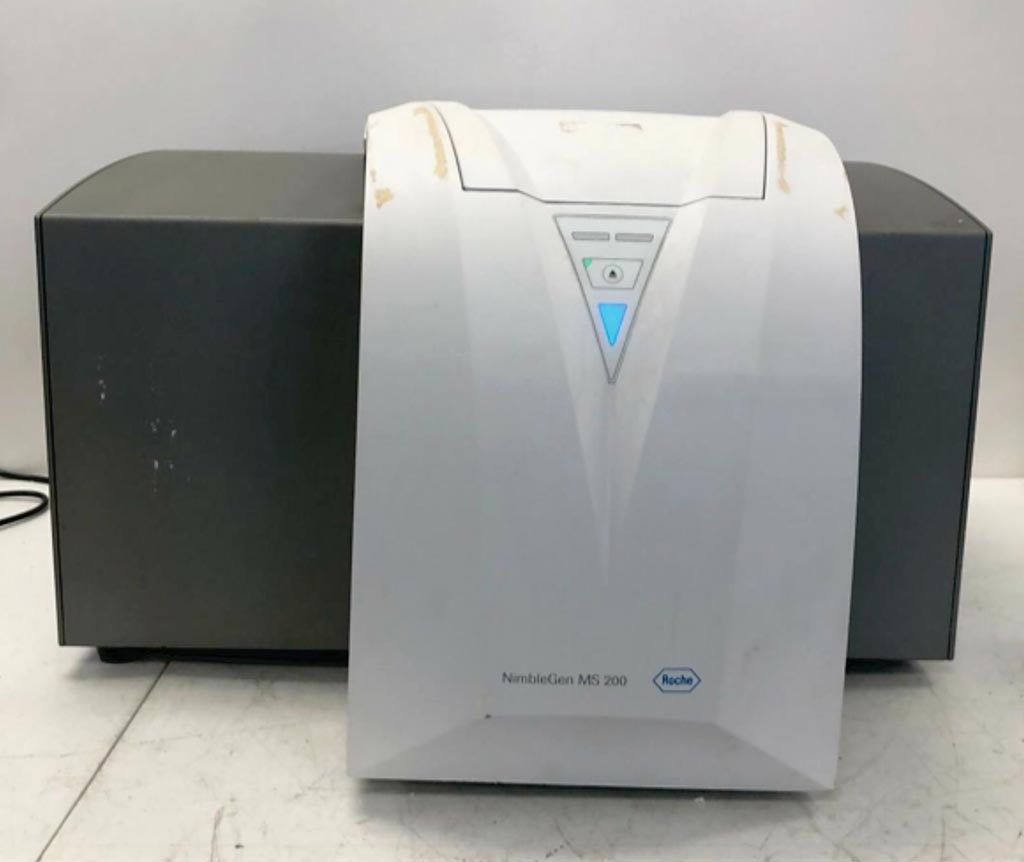 Image: The NimbleGen MS 200 CGH LOH microarray detection scanner (Photo courtesy of Roche).